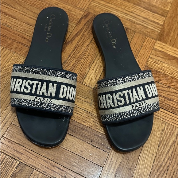 Brand new with box dior dway slide - Picture 5 of 6